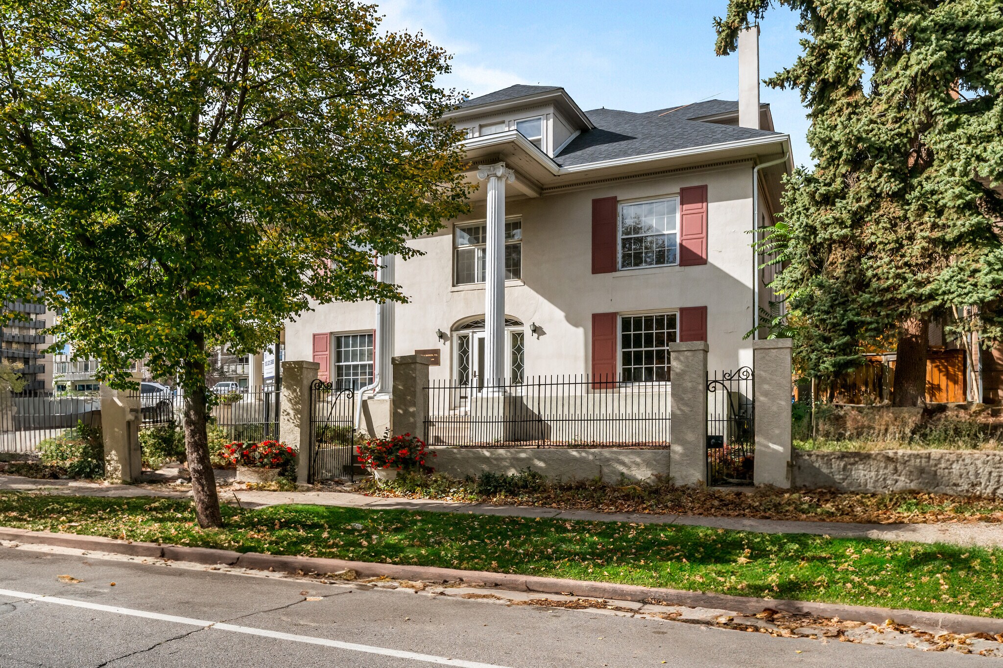 851 Clarkson St, Denver, CO à vendre Photo de l’immeuble– Image 1 sur 30