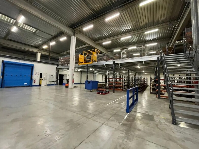 Bureau dans Ivry-sur-Seine à louer - Photo intérieure – Image 3 sur 14