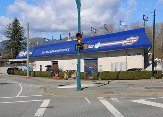 Plus de détails pour 3014 Westwood St, Port Coquitlam, BC - Local commercial à vendre
