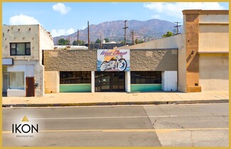 Plus de détails pour 7241 Foothill Blvd, Tujunga, CA - Local commercial à vendre