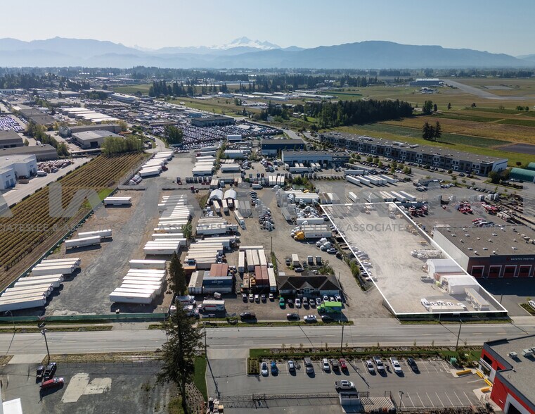 2142 Peardonville Rd, Abbotsford, BC à vendre - Photo de l’immeuble – Image 3 sur 4