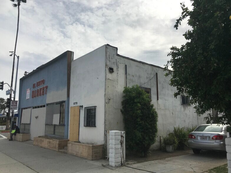 1079-1091 S Garey Ave, Pomona, CA à vendre - Photo de l’immeuble – Image 1 sur 4