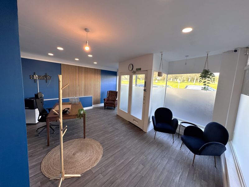 250 Torquay Rd, Paignton à louer Photo intérieure– Image 1 sur 6