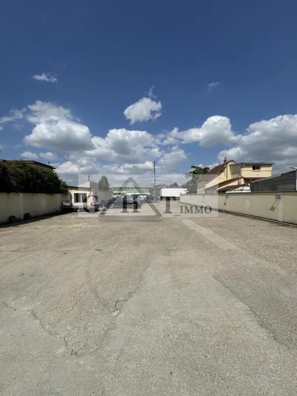Plus de détails pour Terrain à vendre