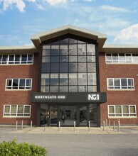 Northgate Clos, Bolton à louer Photo de l’immeuble– Image 2 sur 11