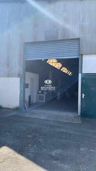 Industriel/Logistique dans Sorgues à louer - Photo de l’immeuble – Image 2 sur 9