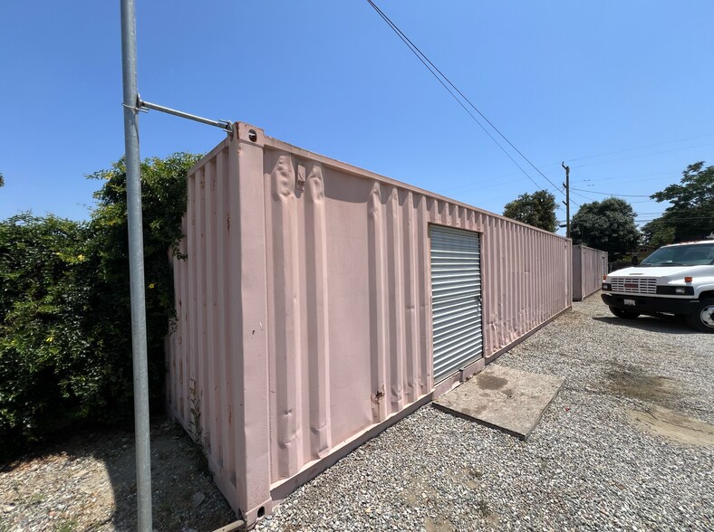 11014 Pipeline Ave, Pomona, CA à louer - Photo de l’immeuble – Image 2 sur 2