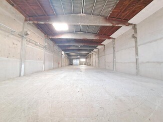 Plus de détails pour Industriel/Logistique à louer
