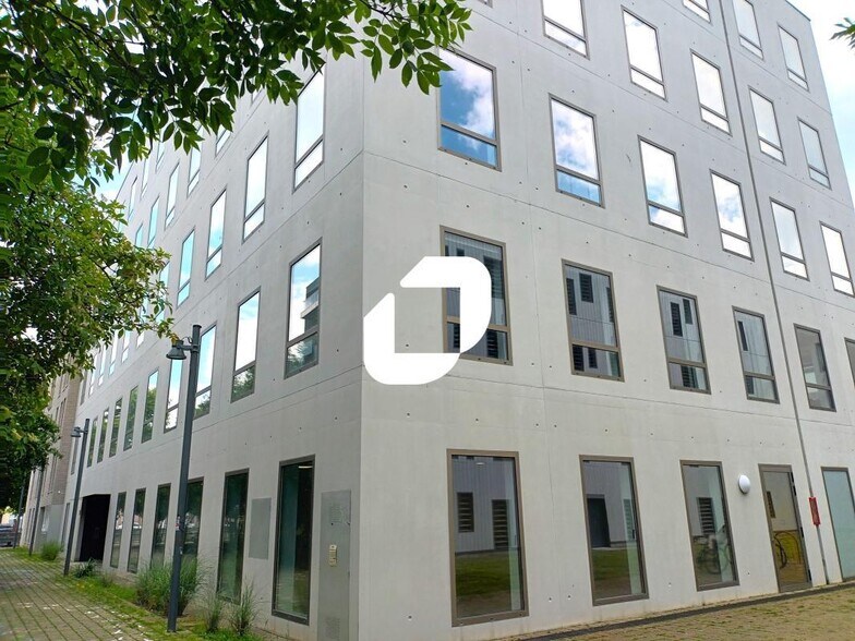 84 Rue Des Templiers, Lille à louer - Photo de l’immeuble – Image 1 sur 7