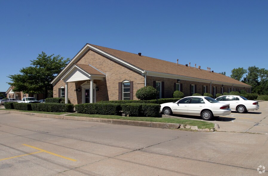 4401-4405 NW 4th St, Oklahoma City, OK à vendre - Photo de l’immeuble – Image 3 sur 24