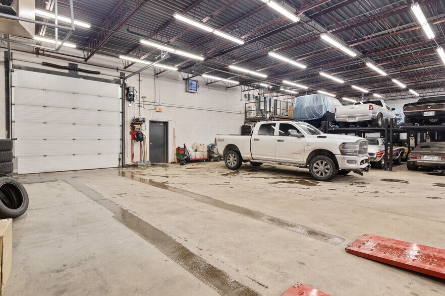 87 Bentley Ave, Ottawa, ON à louer - Photo de l’immeuble – Image 3 sur 3