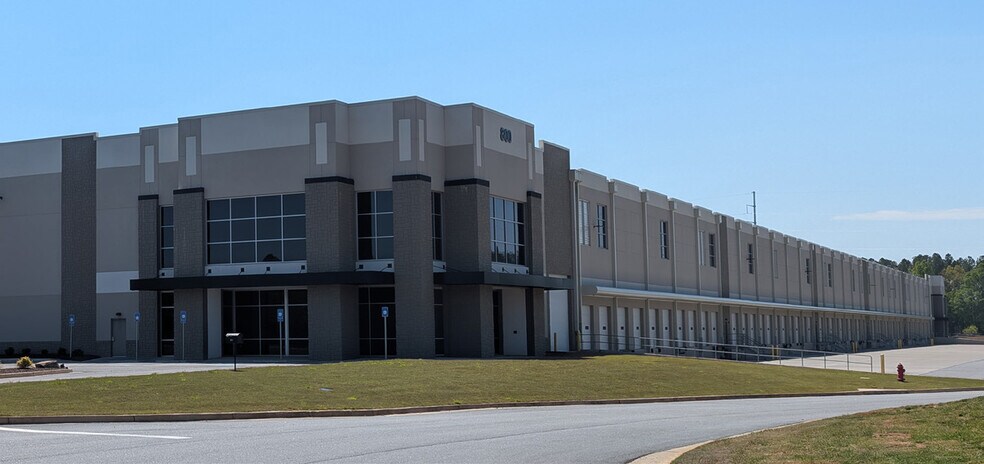 800 Cassville White Rd SE, Cartersville, GA à louer - Photo de l’immeuble – Image 1 sur 4