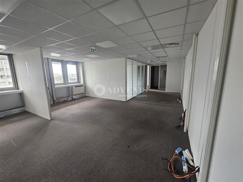 Bureau dans Choisy-le-Roi à louer - Photo intérieure – Image 1 sur 5