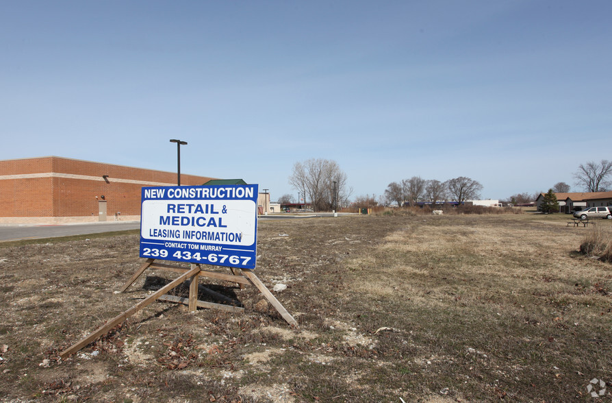 1420-1480 Wright Ave, Alma, MI à louer - Photo principale – Image 3 sur 3