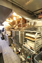 80 Franklin St, Brooklyn, NY à louer Photo intérieure– Image 2 sur 26