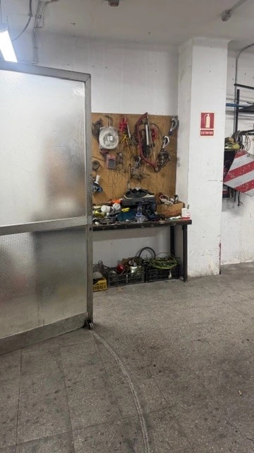 Badalona, BAR 08914 - Lot 1 -  - Photo intérieure - Image 1 of 2