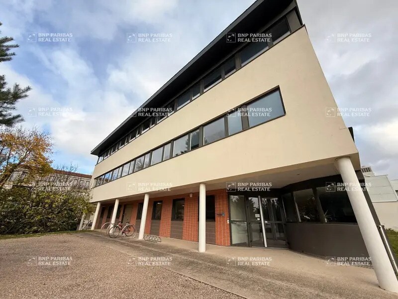 84 Avenue Du Vingtième Corps, Nancy à vendre Photo de l’immeuble– Image 1 sur 43