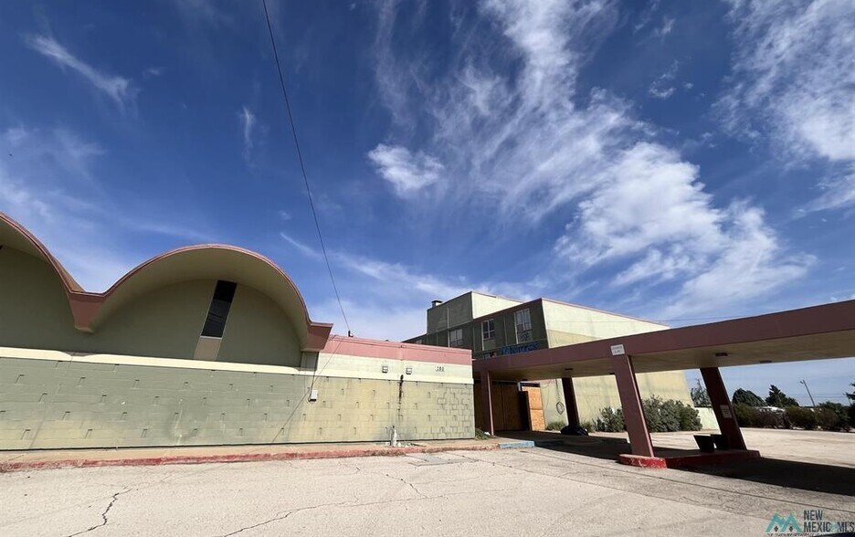 200 S Linam St, Hobbs, NM à vendre - Photo de l’immeuble – Image 2 sur 4