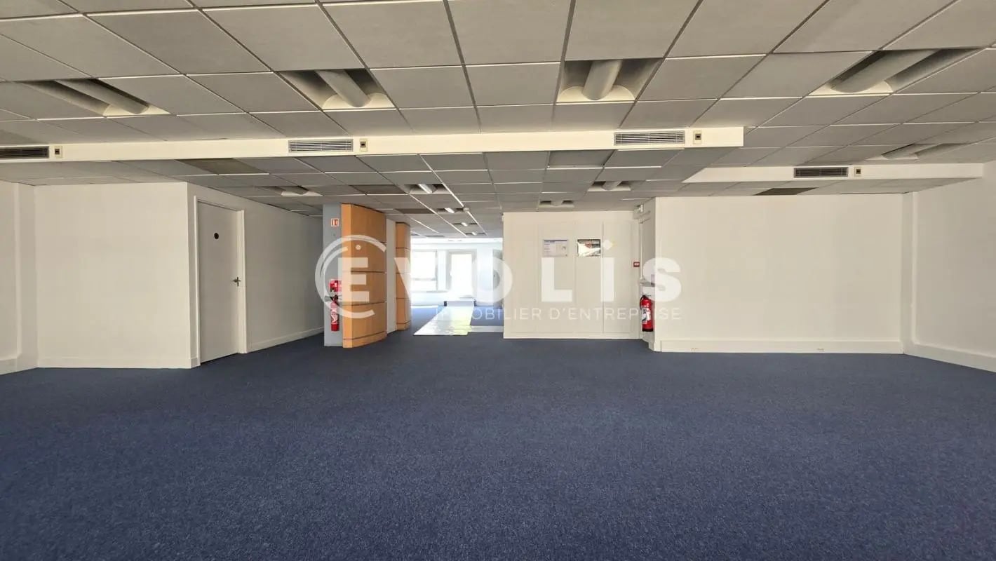 18 Rue Trézel, Levallois-Perret à louer Photo intérieure– Image 1 sur 14