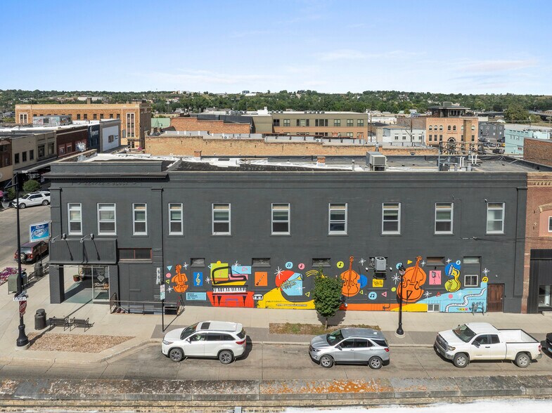 23 Main St S, Minot, ND à louer - Photo de l’immeuble – Image 3 sur 26
