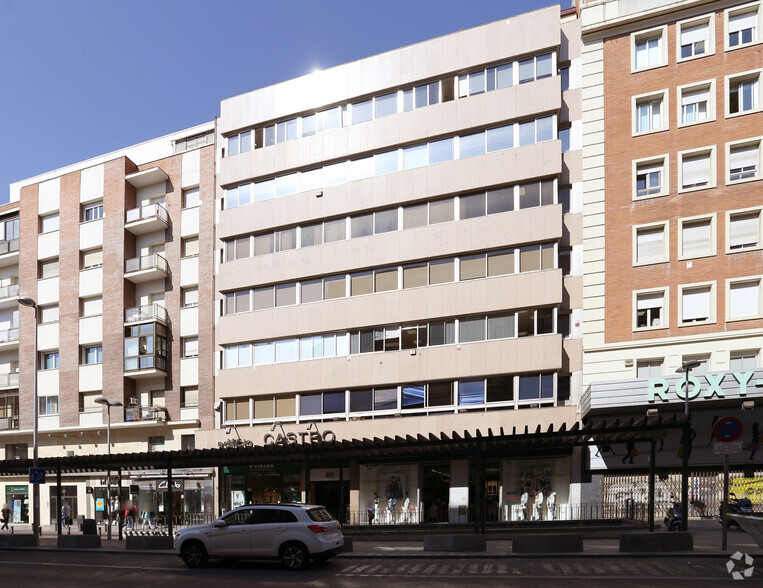 Calle de Fuencarral, 121, Madrid, Madrid à louer - Photo de l’immeuble – Image 3 sur 4