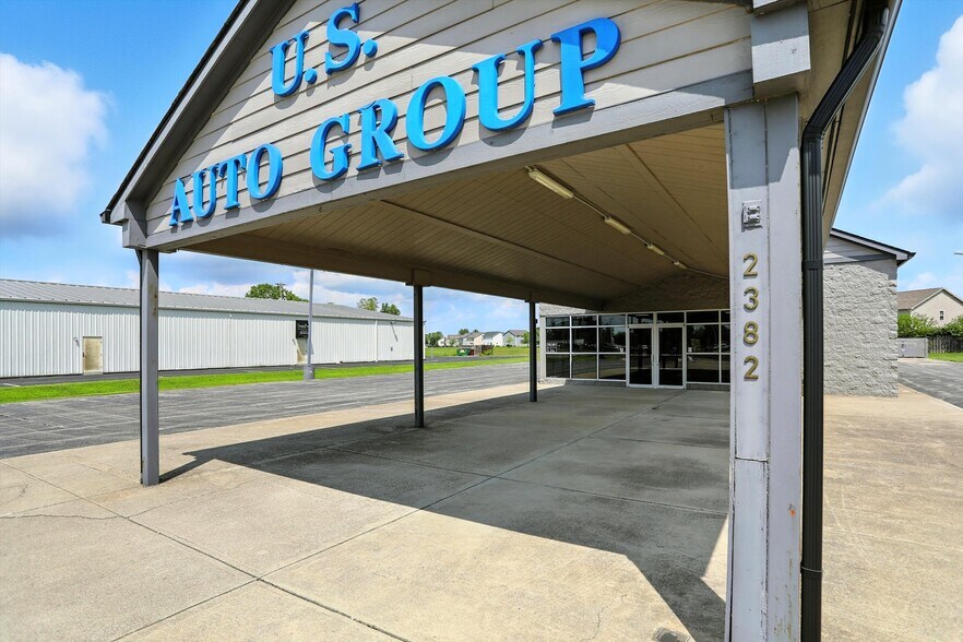 2382 W Main St, Greenfield, IN à vendre - Photo de l’immeuble – Image 2 sur 21