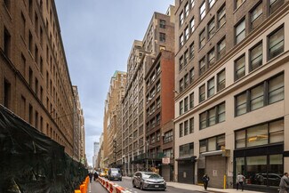 Plus de détails pour 229 W 36th St, New York, NY - Bureau, Local commercial à louer