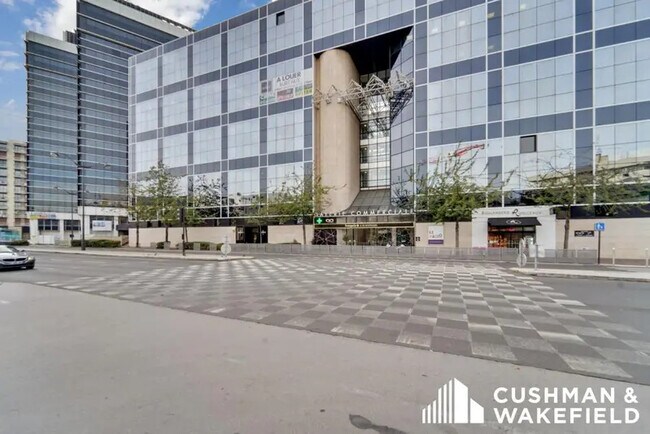 Plus de détails pour 104 Avenue Albert 1Er, Rueil-Malmaison - Bureau à louer