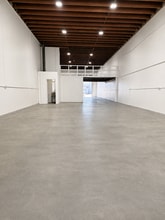 717-727 W 14th St, Long Beach, CA à louer Photo intérieure– Image 1 sur 4