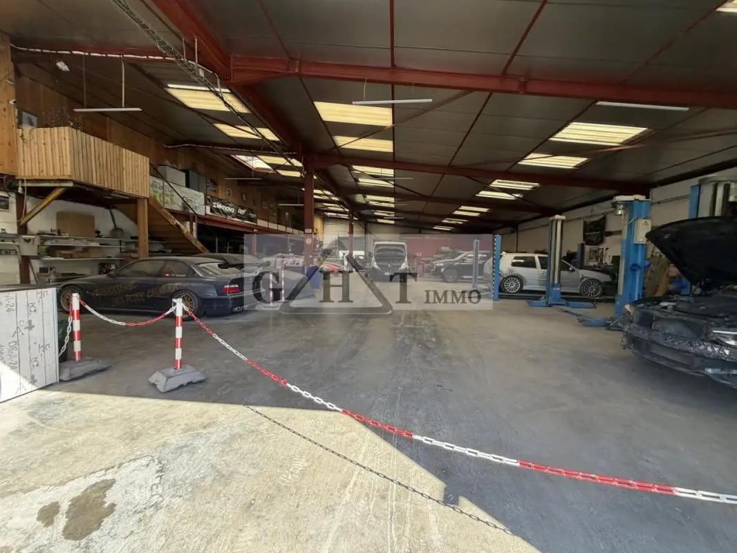 Industriel/Logistique dans Rozay-en-Brie à vendre Photo de l’immeuble– Image 1 sur 10