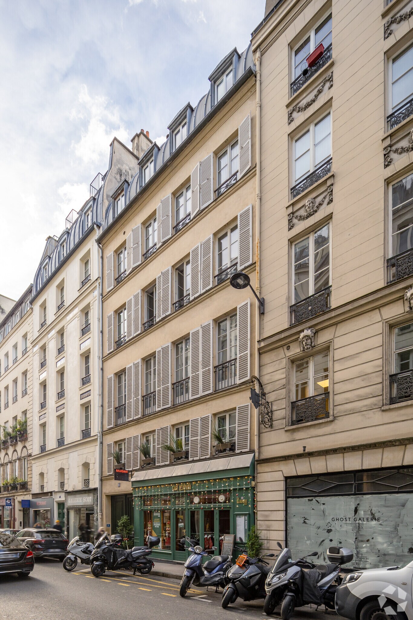 9 Rue De Miromesnil, Paris à louer Photo principale– Image 1 sur 2