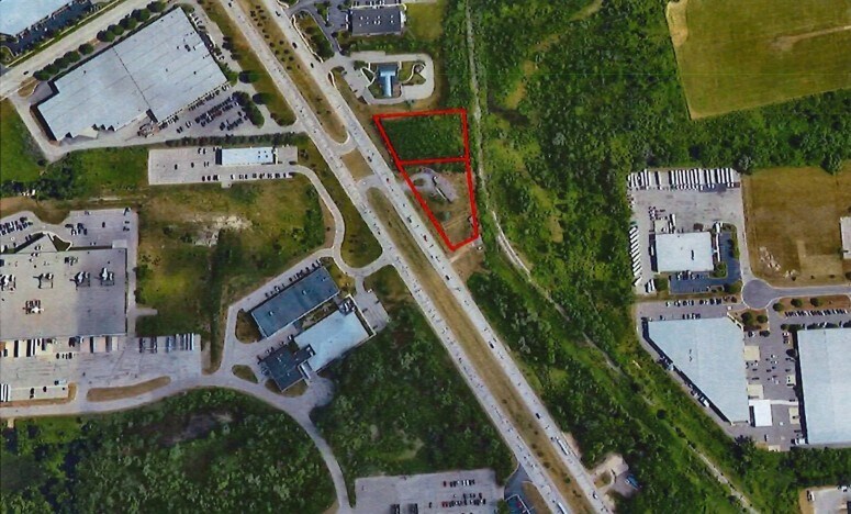 4920 Broadmoor Ave SE, Grand Rapids, MI à vendre - Photo principale – Image 1 sur 4