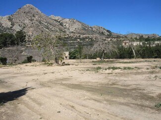 Plus de détails pour Terrain à vendre