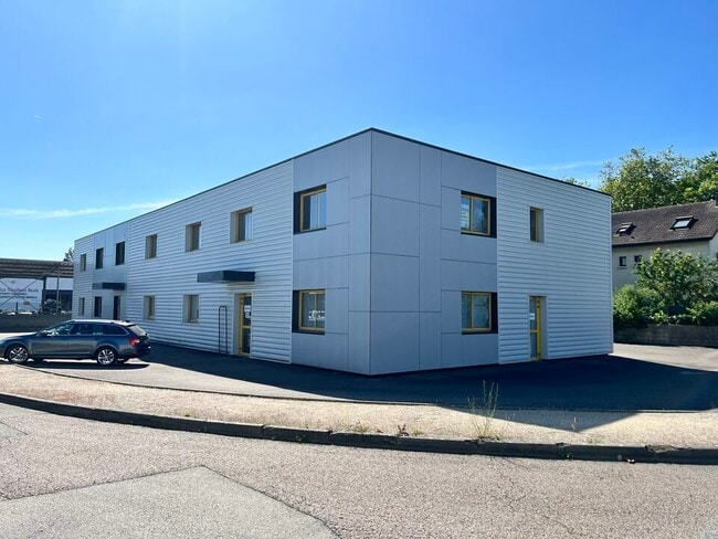 Plus de détails pour 13 Rue De La Houe, Quetigny - Bureau à vendre