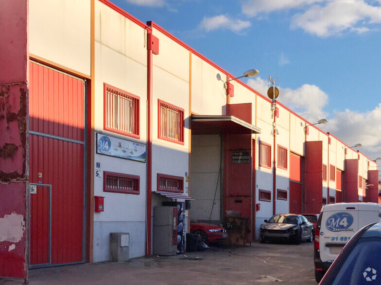 Industriel/Logistique dans San Martín de la Vega, Madrid à vendre - Photo de l’immeuble – Image 2 sur 2