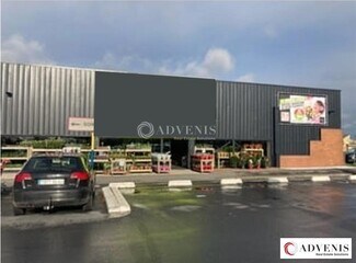 Plus de détails pour Local commercial à louer