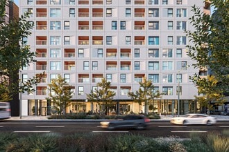 245 Boul Robert-Bourassa, Montréal, QC à louer Photo de l’immeuble– Image 1 sur 2