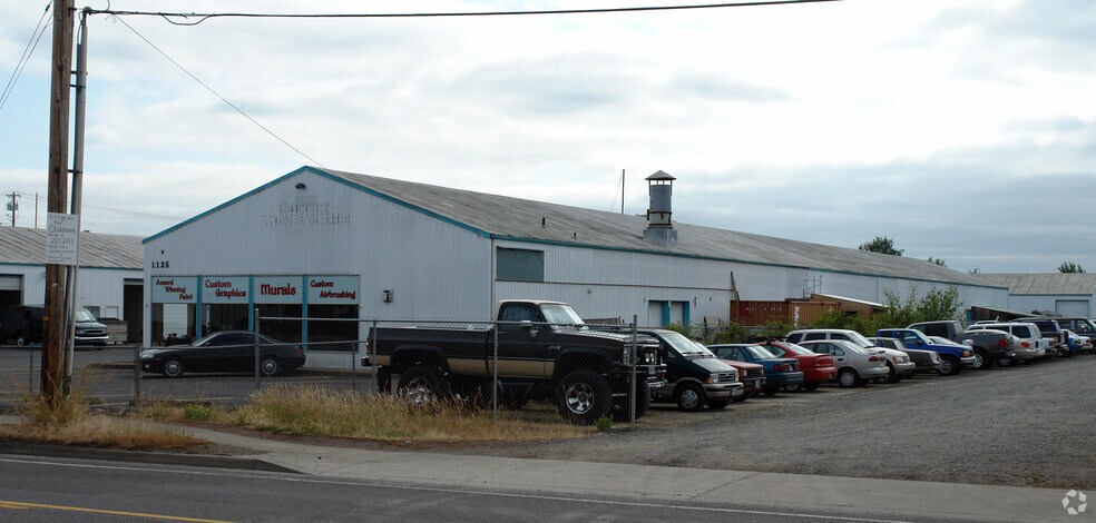 1125 Bailey Hill Rd, Eugene, OR à louer - Photo de l’immeuble – Image 3 sur 4