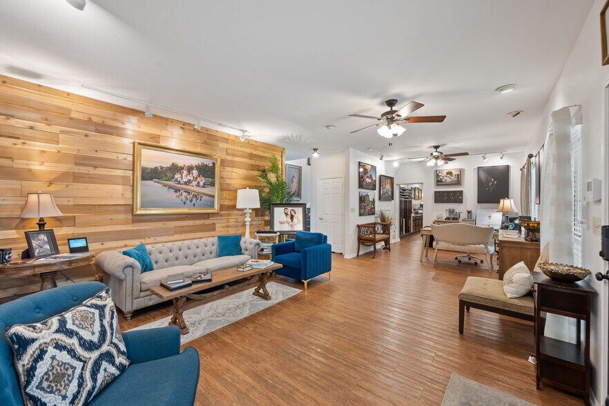 17222 Classen Rd, San Antonio, TX à vendre - Photo de l’immeuble – Image 3 sur 14