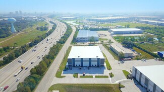 Plus de détails pour 1401 N Sam Houston Pky W, Houston, TX - Industriel/Logistique à louer