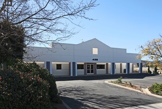 Plus de détails pour 435 Carmel St, San Marcos, CA - Industriel/Logistique à vendre