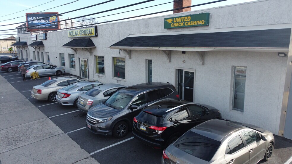 1710-1728 Butler St, Easton, PA à louer - Photo de l’immeuble – Image 2 sur 21