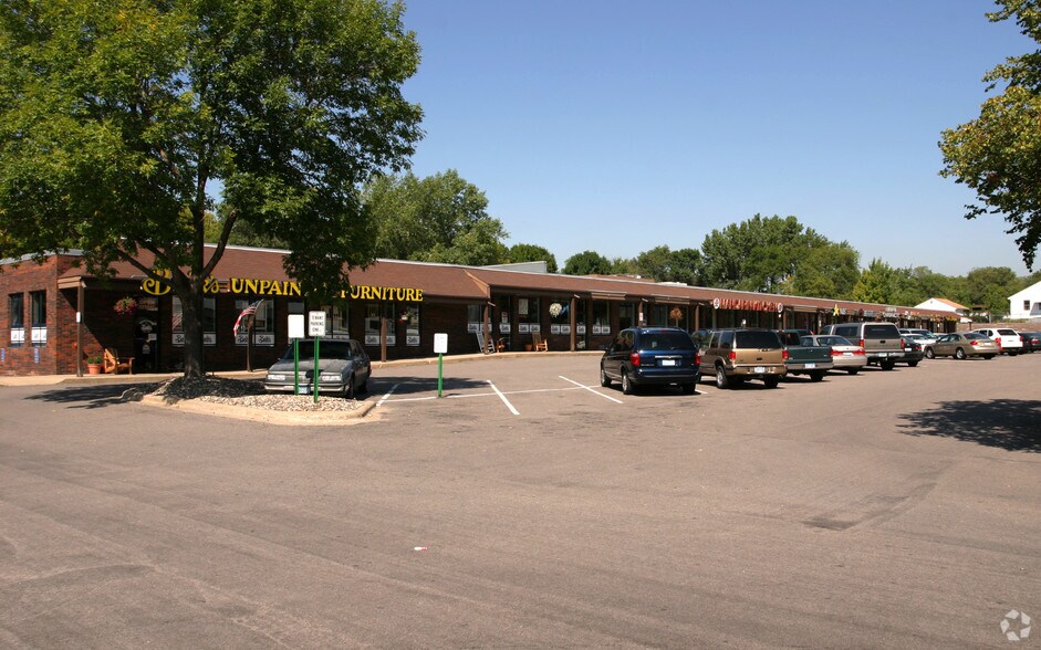 9010-9072 Lyndale Ave S, Bloomington, MN à louer - Photo de l’immeuble – Image 2 sur 10