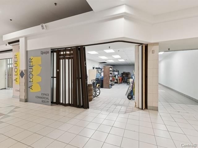 425 Boul Saint-Joseph, Gatineau, QC à louer Photo intérieure– Image 1 sur 5