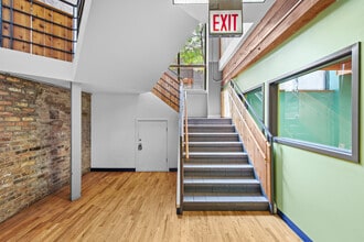 350 W Ontario St, Chicago, IL à louer Photo intérieure– Image 2 sur 10