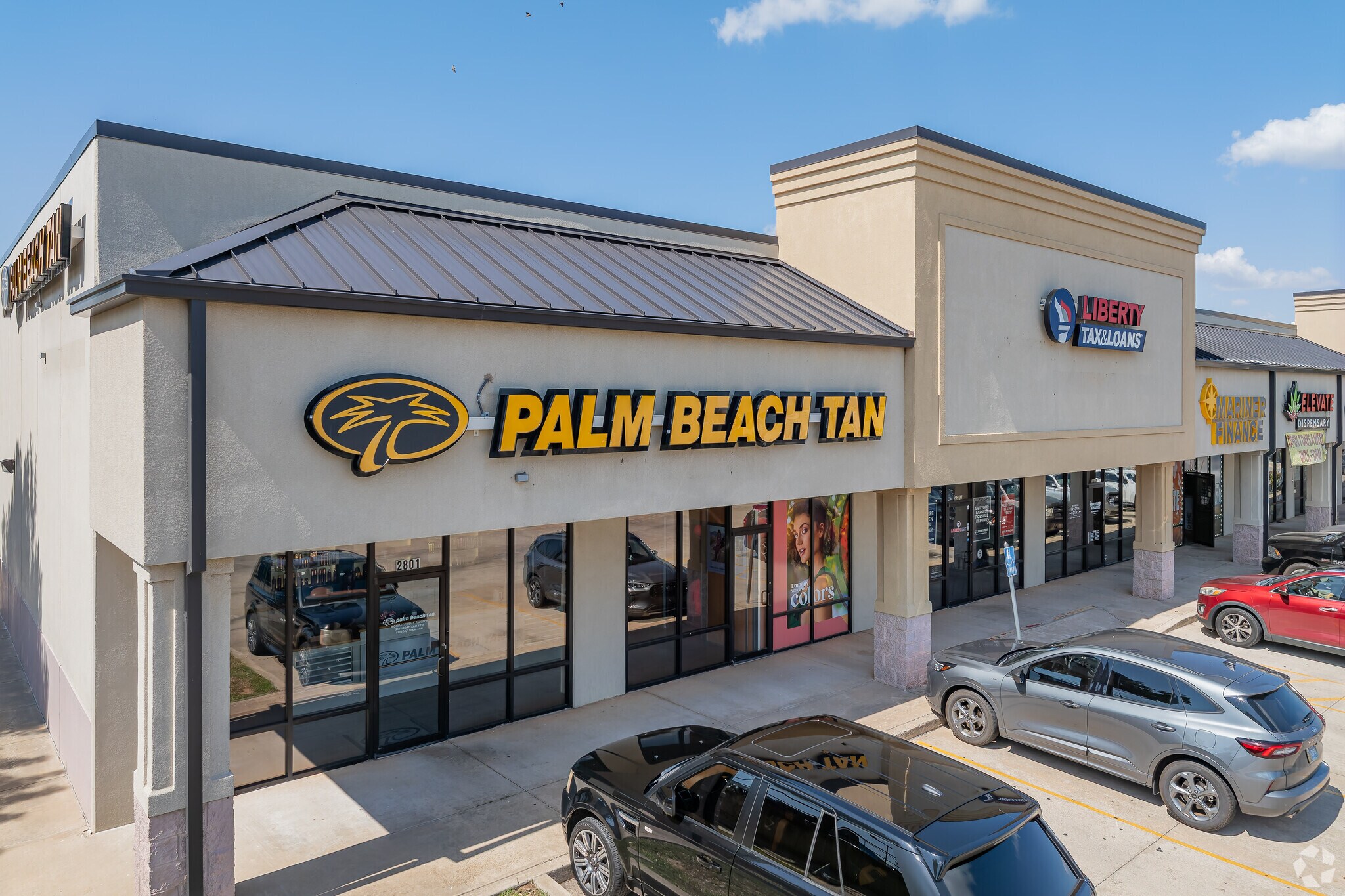 1300 W Vandament Ave, Yukon, OK à louer Photo de l’immeuble– Image 1 sur 5