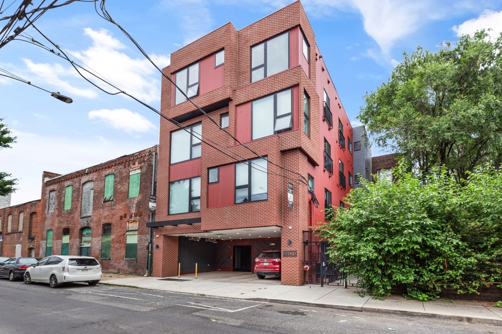 1935 E Hazzard St, Phila, PA à louer Photo principale– Image 1 sur 4