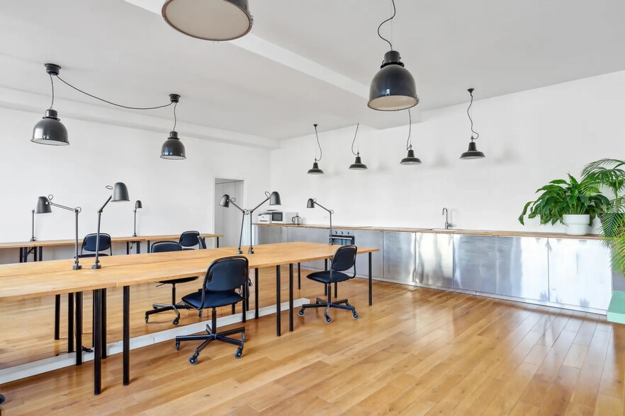 Espace de coworking dans Paris à louer - Photo de l’immeuble – Image 2 sur 6