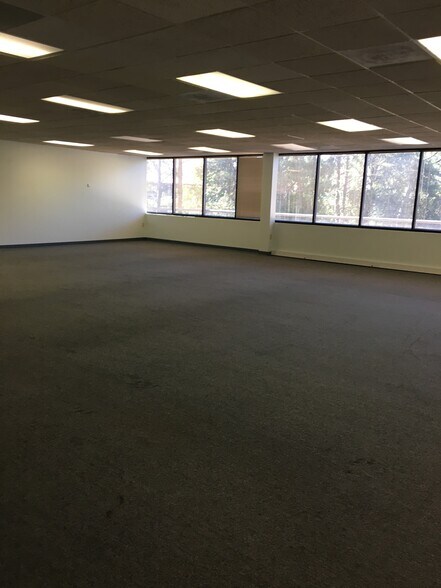 5151 Brook Hollow Pky, Norcross, GA à louer - Photo intérieure – Image 2 sur 7