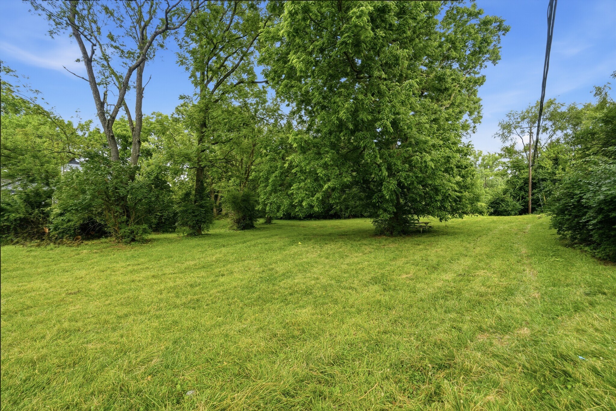1143 Towne St, Cincinnati, OH à vendre Photo principale– Image 1 sur 15